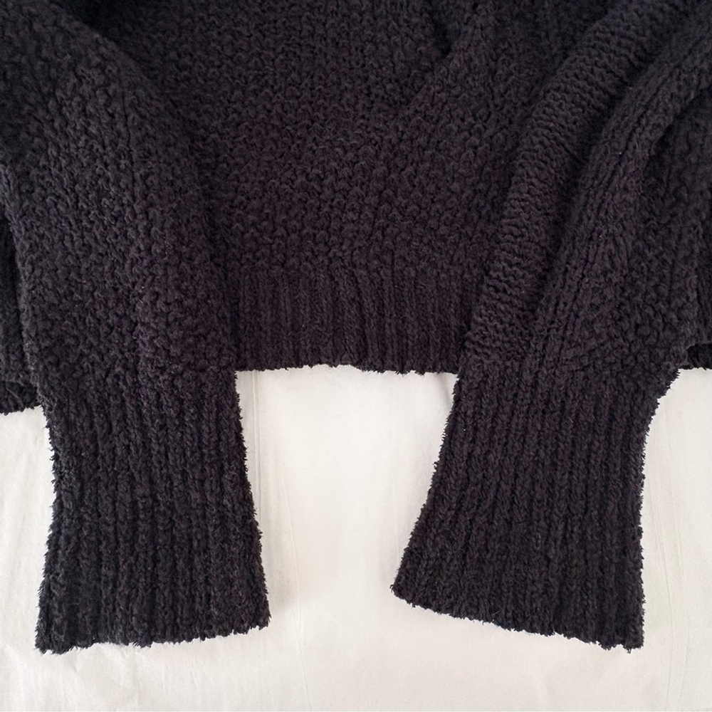 Free People | Coco V-Neck Textured Sweater | Sz M | Black | EUC - Picture 6 of 9